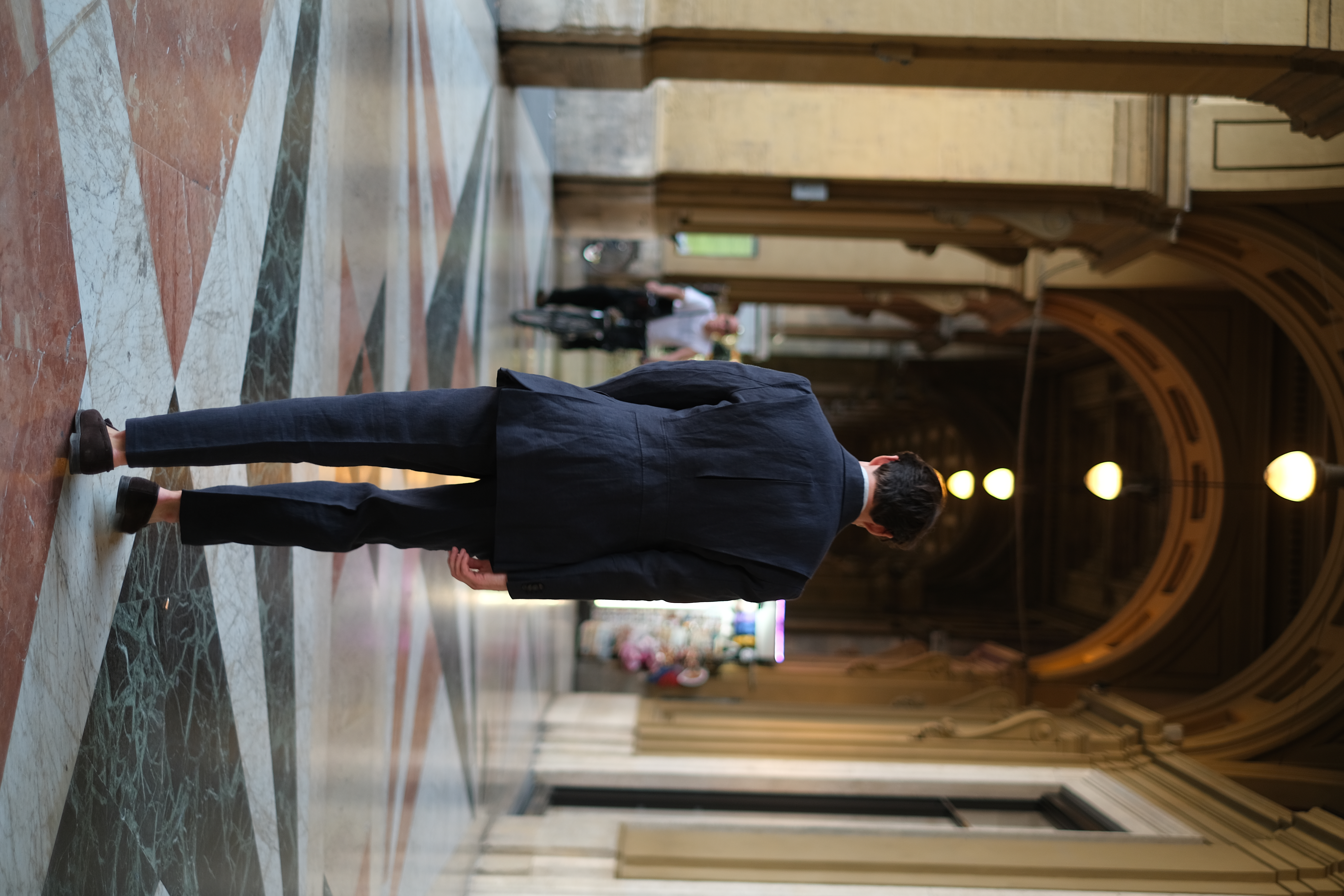 Back view of navy linen suit — back darts and construction, Anton Masko